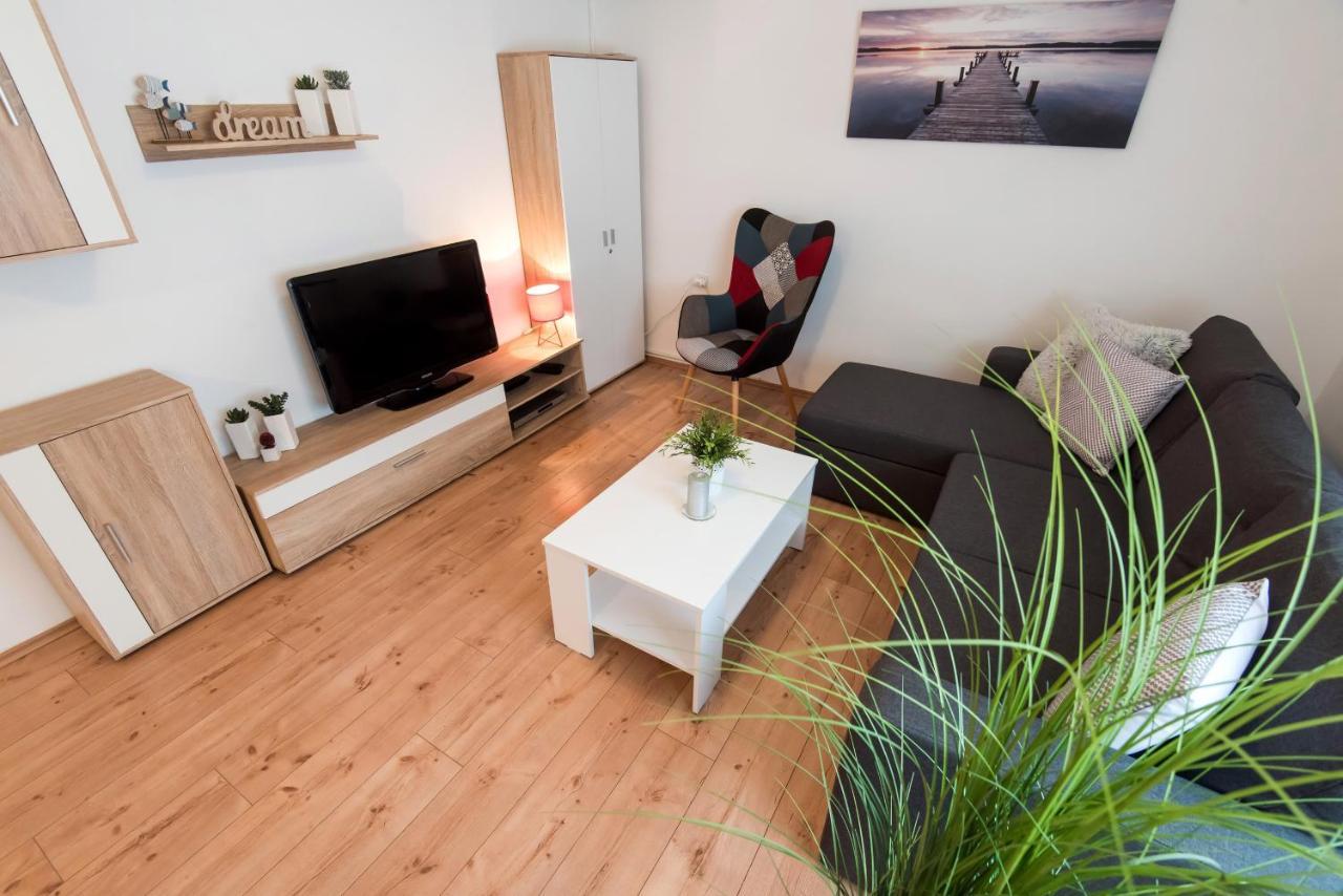 Apartment Luka Arbanasi ザダル エクステリア 写真