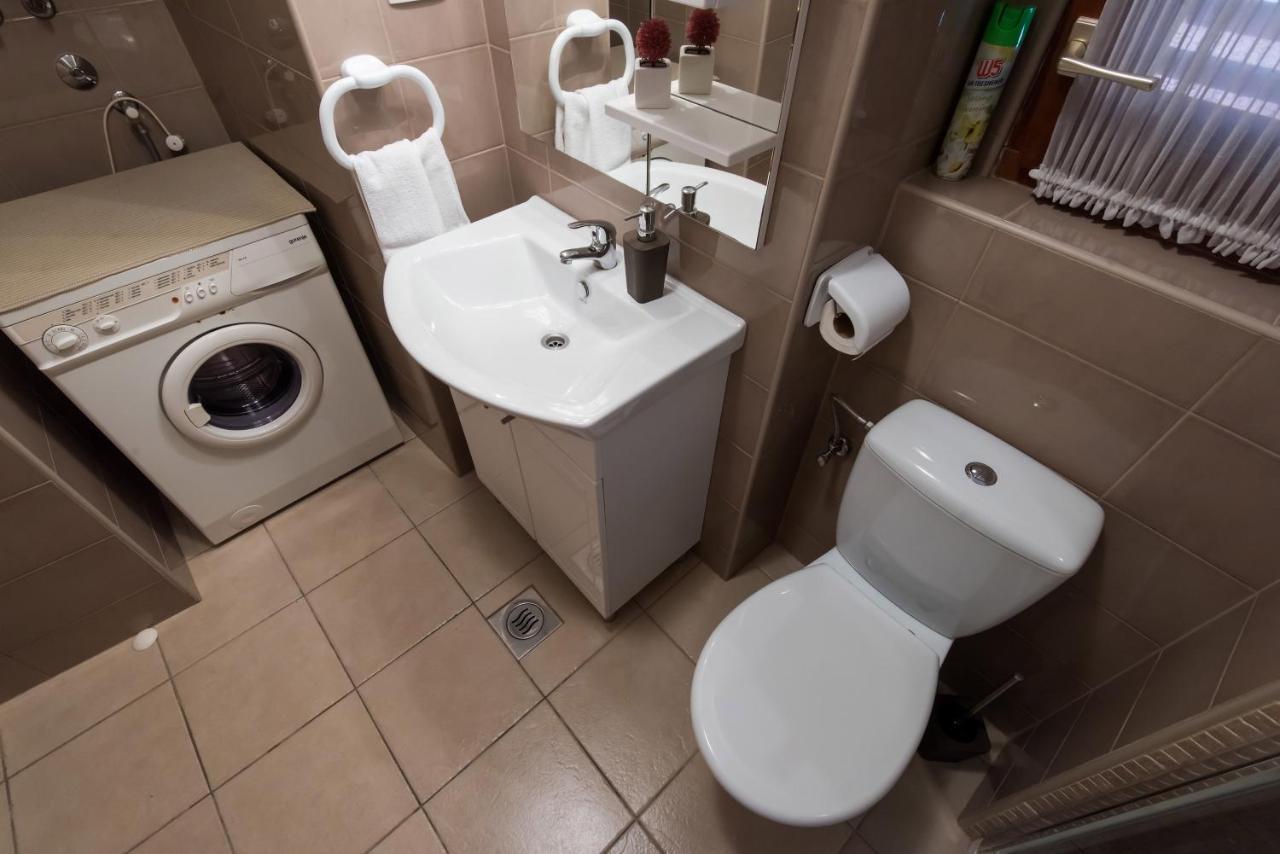 Apartment Luka Arbanasi ザダル エクステリア 写真